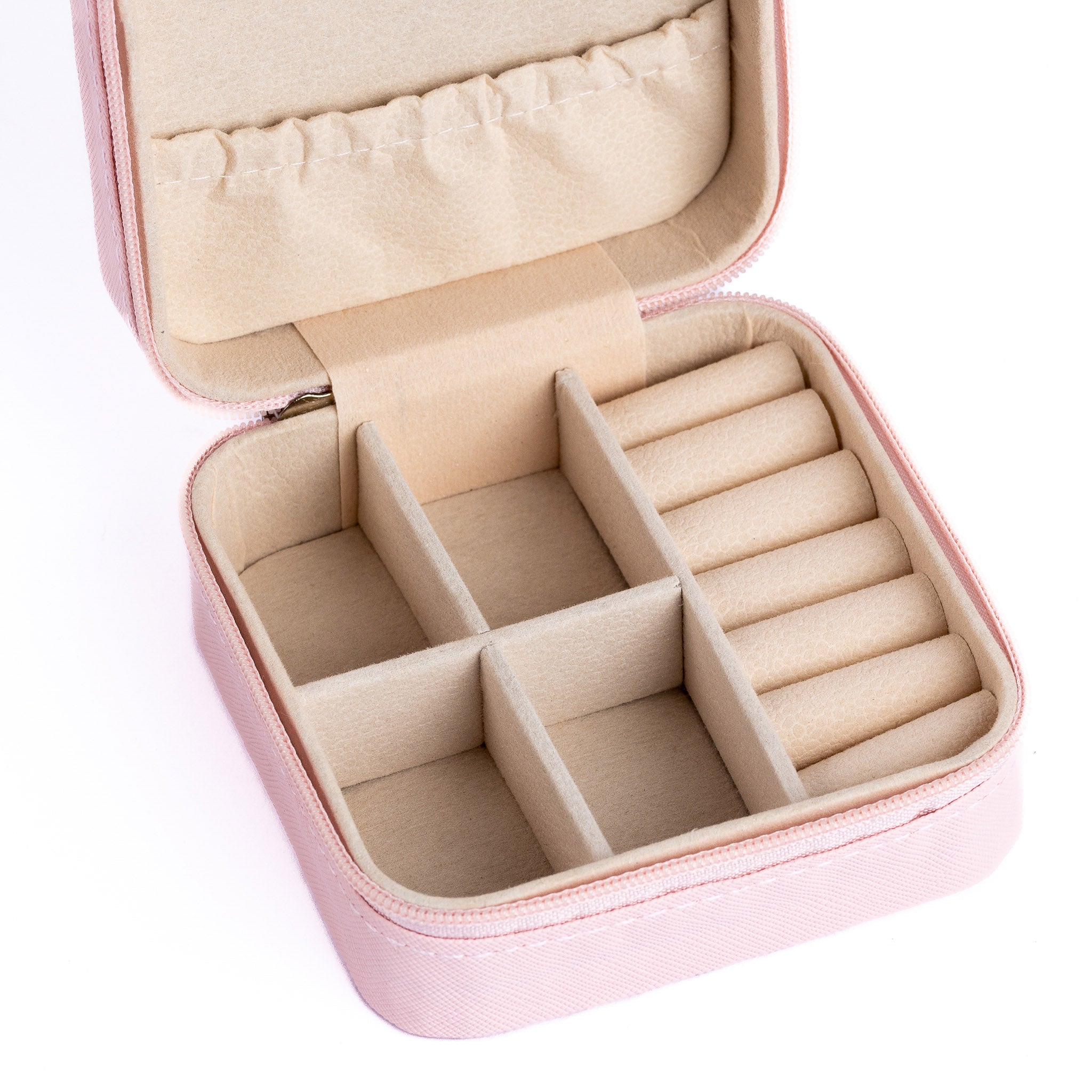 علبة المجوهرات والاكسسوارات