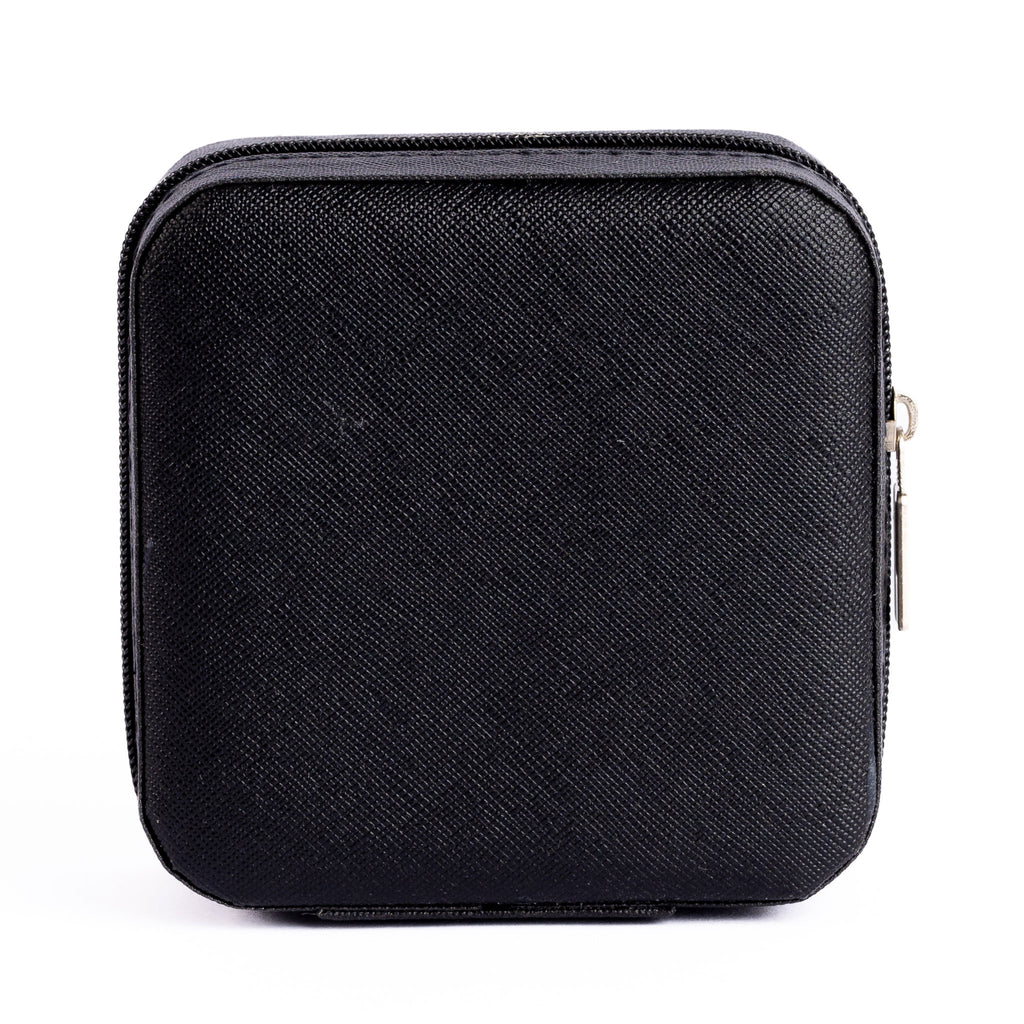 علبة المجوهرات والاكسسوارات